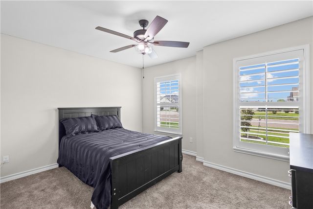 10337 Creek Bottom Dr, Corpus Christi, TX 78410