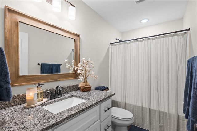 10337 Creek Bottom Dr, Corpus Christi, TX 78410