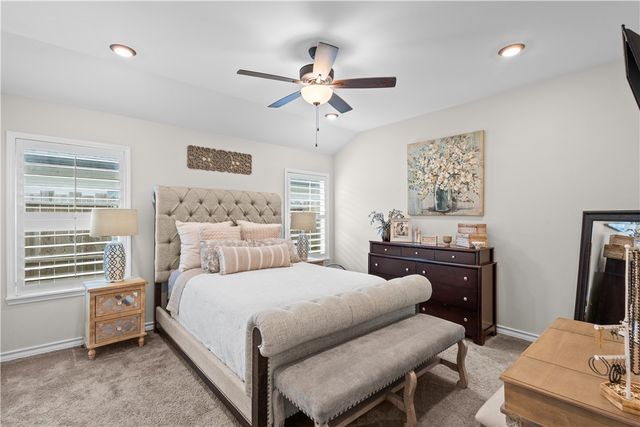 10337 Creek Bottom Dr, Corpus Christi, TX 78410
