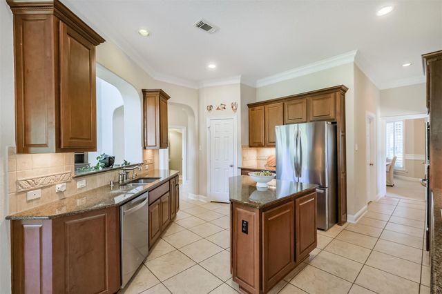 11926 Hallowed Stream Lane, Cypress, TX 77433
