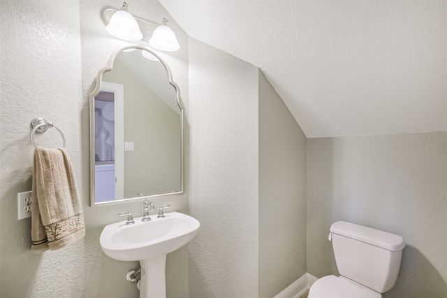 11926 Hallowed Stream Lane, Cypress, TX 77433