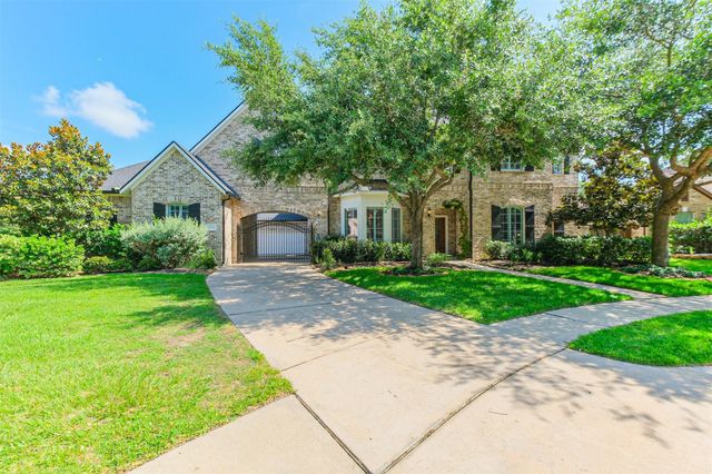 11926 Hallowed Stream Lane, Cypress, TX 77433