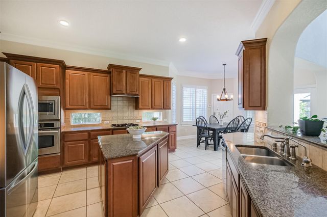 11926 Hallowed Stream Lane, Cypress, TX 77433