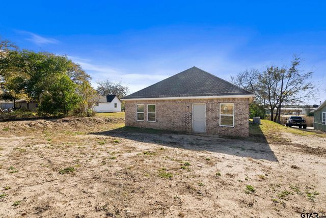 3205 W Jackson, Tyler, TX 75701