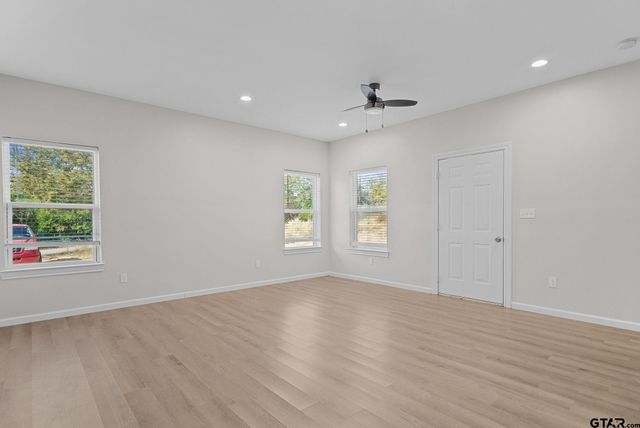 3205 W Jackson, Tyler, TX 75701