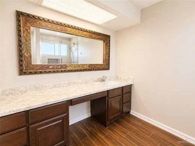 1711 Highland Park Avenue, Mission, TX 78572