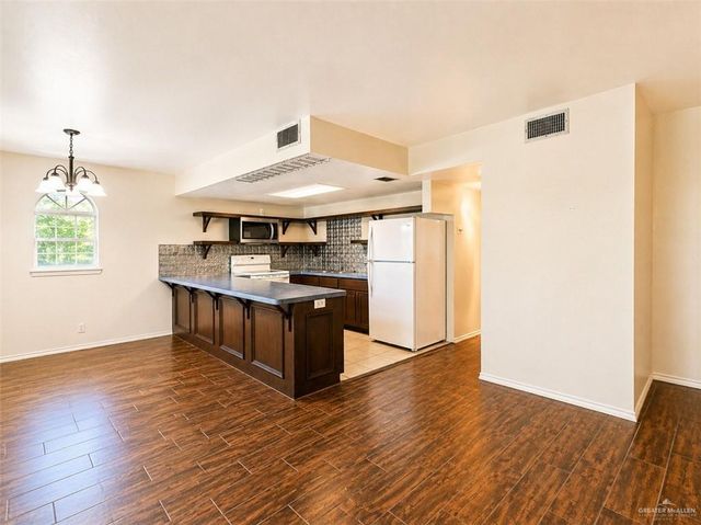 1711 Highland Park Avenue, Mission, TX 78572