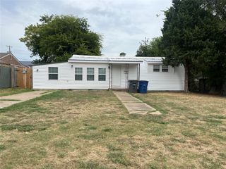 6719 E Oklahoma Place, Tulsa, OK 74115