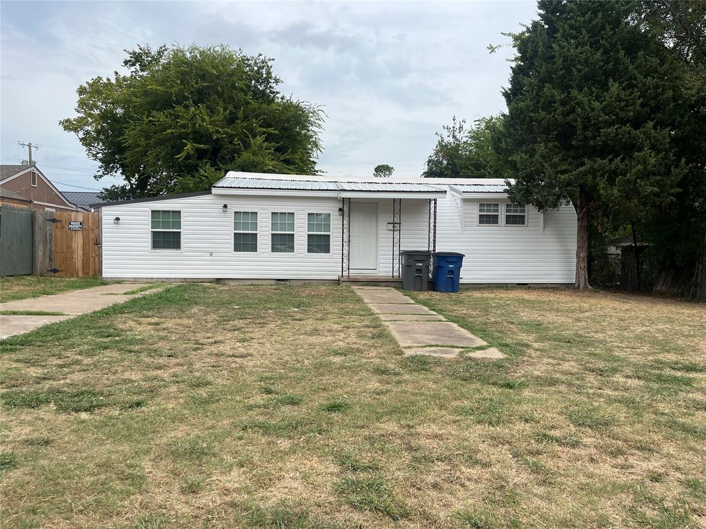 6719 E Oklahoma Place, Tulsa, OK 74115