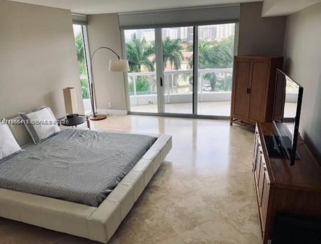 21200 Point Place 504, Aventura, FL 33180