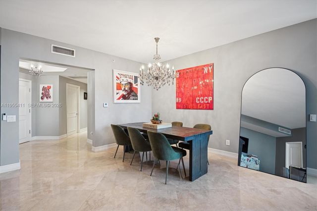 21200 Point Place 504, Aventura, FL 33180