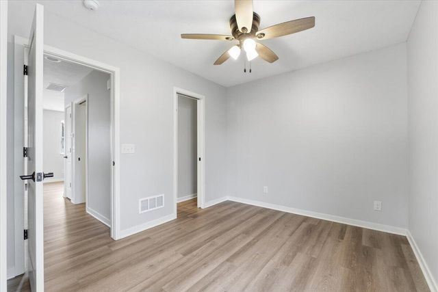 102 N 8TH Street, Council Bluffs, IA 51503