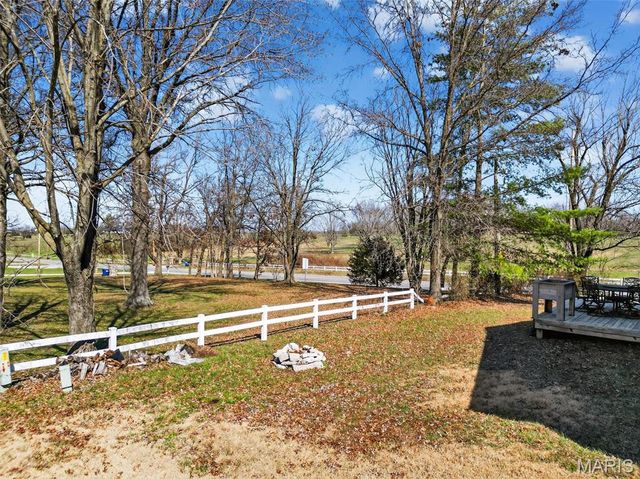 1 Maple Drive, Warrenton, MO 63383