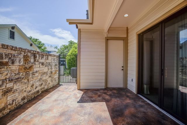 4524 Berkman DR, Austin, TX 78723