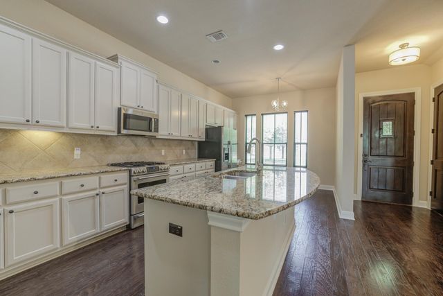 4524 Berkman DR, Austin, TX 78723