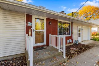 208 E BUTTERNUT Street, Elmwood, IL 61529