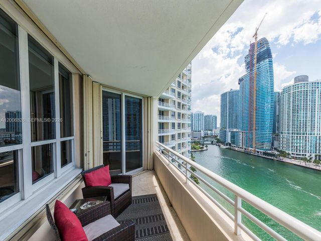 888 Brickell Key Dr 2112, Miami, FL 33131
