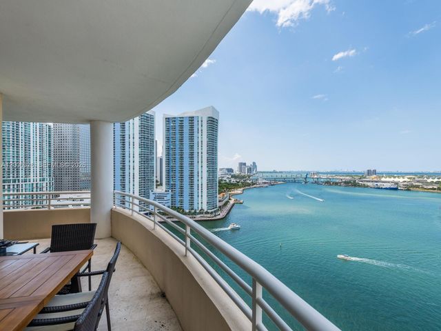 888 Brickell Key Dr 2112, Miami, FL 33131