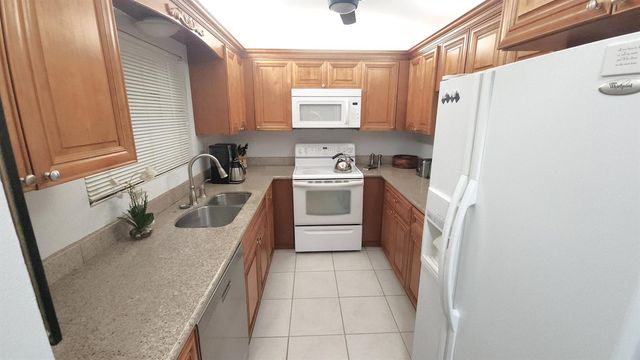 171 Deer Creek Boulevard 701, Deerfield Beach, FL 33442