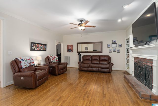 7000 CHULA VISTA WAY, Trussville, AL 35173