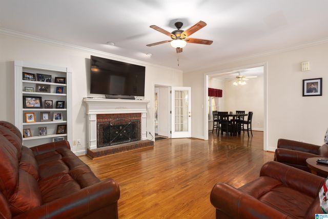 7000 CHULA VISTA WAY, Trussville, AL 35173