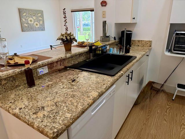 13219 NW 7TH Manor, Plantation, FL 33325