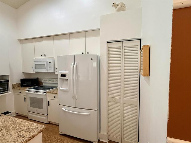 13219 NW 7TH Manor, Plantation, FL 33325