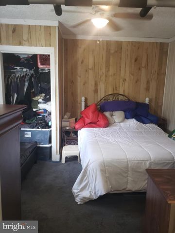 1100 CENTRAL AVE, Glendora, NJ 08029