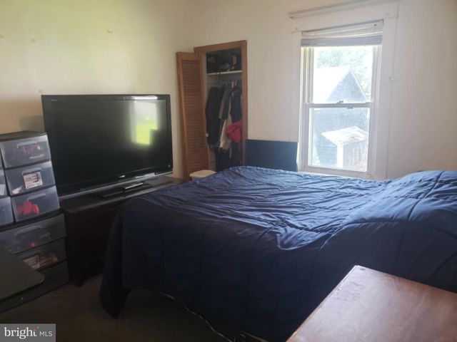 1100 CENTRAL AVE, Glendora, NJ 08029