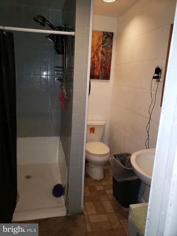 1100 CENTRAL AVE, Glendora, NJ 08029