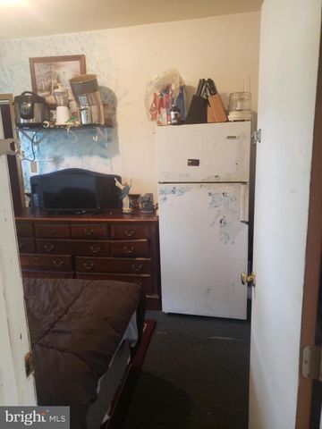 1100 CENTRAL AVE, Glendora, NJ 08029