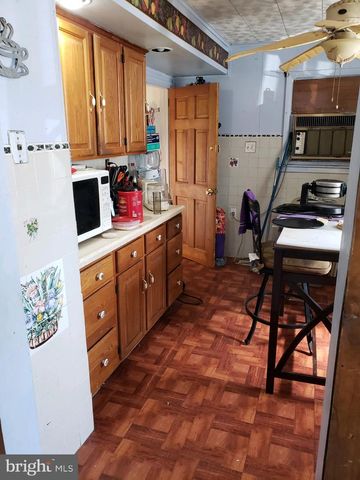 1100 CENTRAL AVE, Glendora, NJ 08029