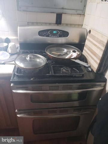 1100 CENTRAL AVE, Glendora, NJ 08029