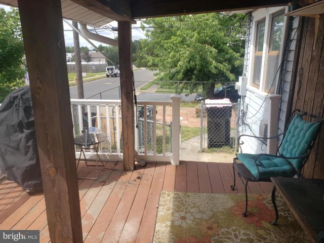 1100 CENTRAL AVE, Glendora, NJ 08029