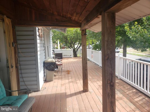 1100 CENTRAL AVE, Glendora, NJ 08029