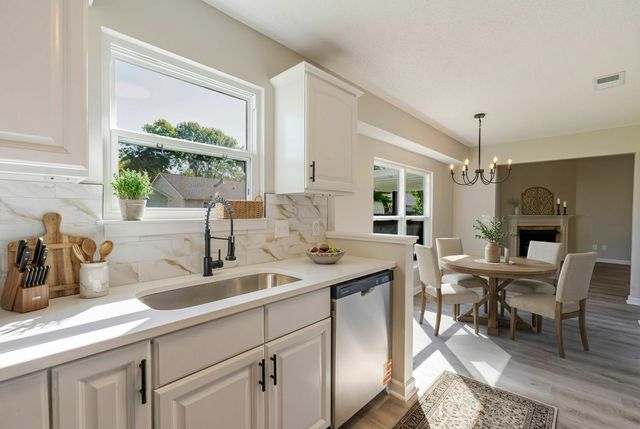 2245 Riverway Dr, Old Hickory, TN 37138