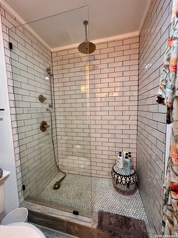 7709 Broadway Apt 227, San Antonio, TX 78209