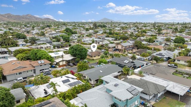 327 Kihapai Street, Kailua, HI 96734