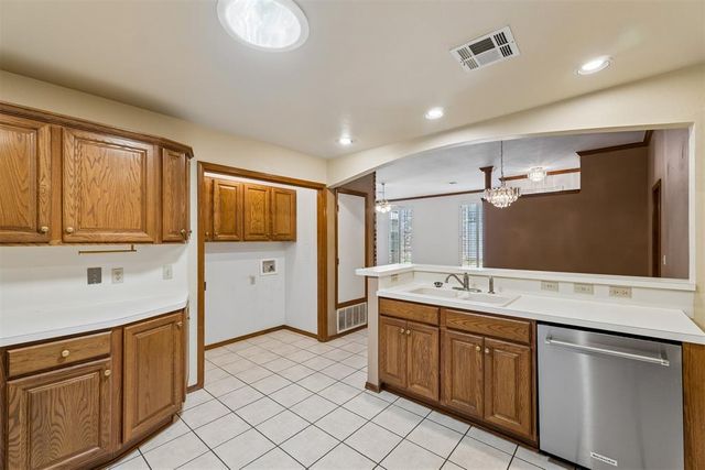6424 Masons Drive, Oklahoma City, OK 73142