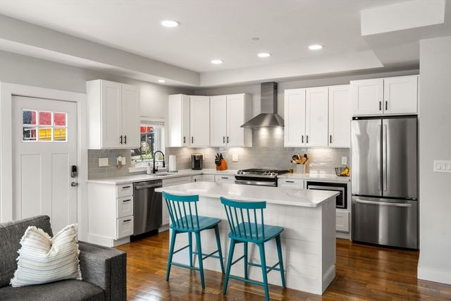 1400 Columbia Road 1, Boston, MA 02127