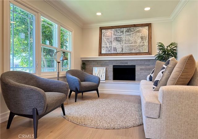 5713 E Wardlow, Long Beach, CA 90808