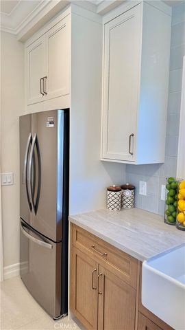 5713 E Wardlow, Long Beach, CA 90808
