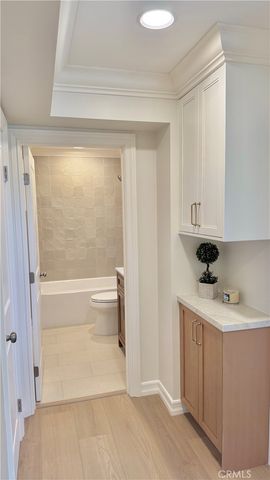 5713 E Wardlow, Long Beach, CA 90808