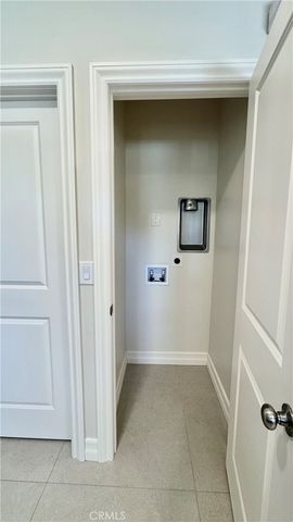 5713 E Wardlow, Long Beach, CA 90808