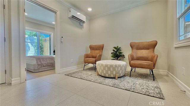 5713 E Wardlow, Long Beach, CA 90808