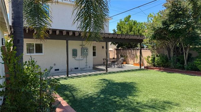 5713 E Wardlow, Long Beach, CA 90808