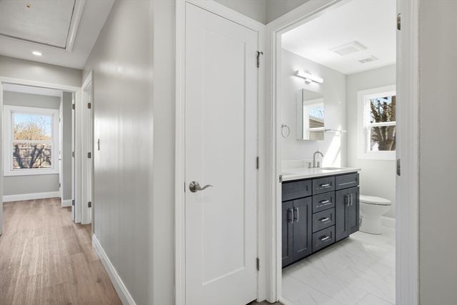 534 Hogg Memorial Dr, Whitman, MA 02382