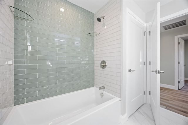 534 Hogg Memorial Dr, Whitman, MA 02382