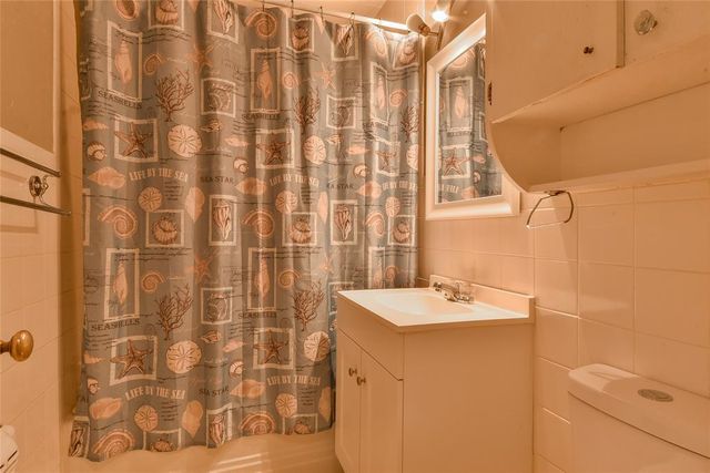 315 N 13th Street, Guthrie, OK 73044
