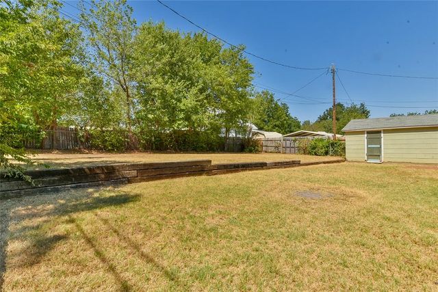315 N 13th Street, Guthrie, OK 73044